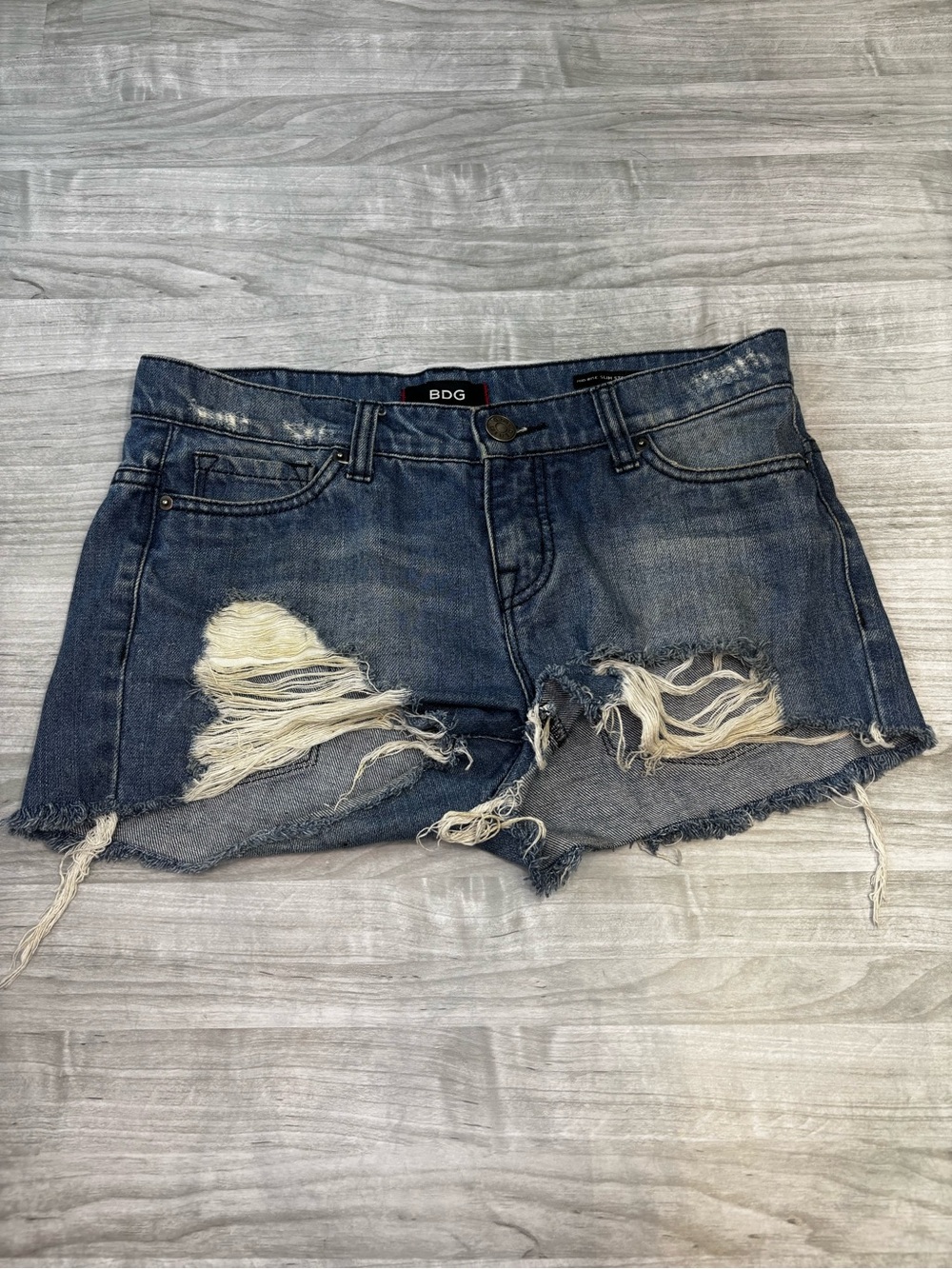 BDG Dark Blue Distressed Denim Cutoff Shorts 9 inch rise size 26